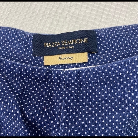 Piazza Sempione Audrey Micro-Print Cotton Satin Slim-Leg Capri Trousers - Picture 15 of 16